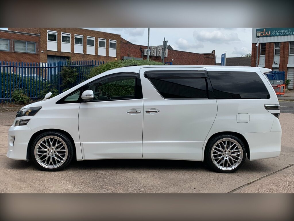 Toyota Vellfire 2.4 201414 7 Seats Mpv Ulez Black #8