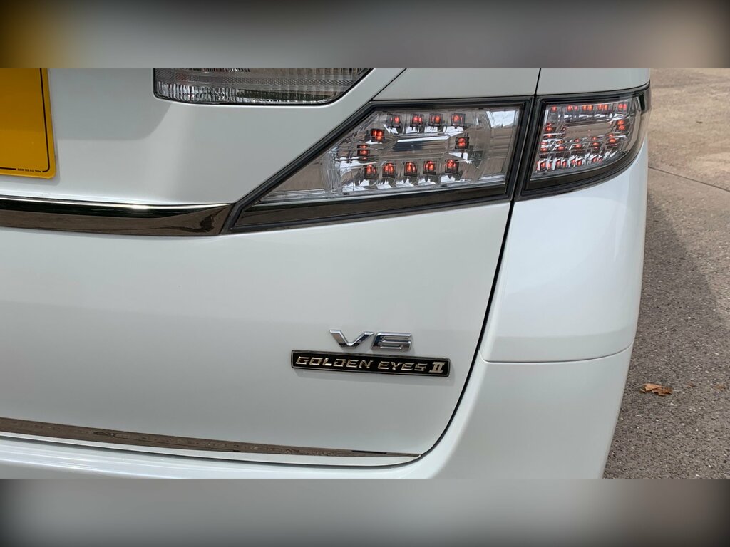 Toyota Vellfire 2.4 201414 7 Seats Mpv Ulez Black #17
