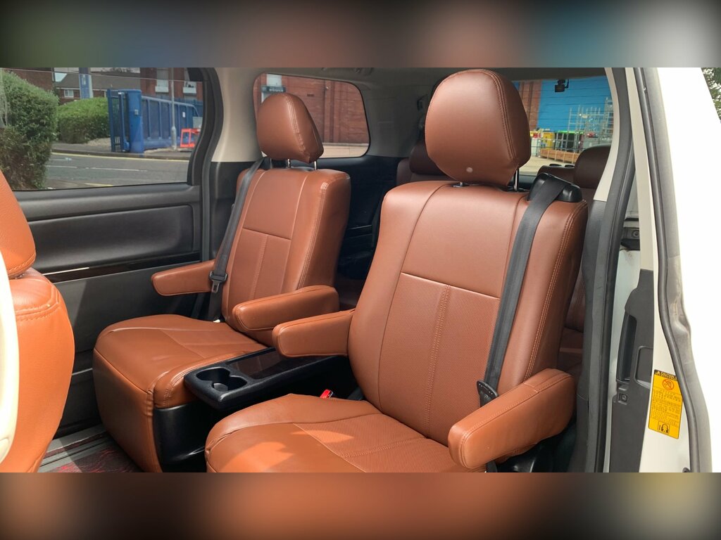 Toyota Vellfire 2.4 201414 7 Seats Mpv Ulez Black #34