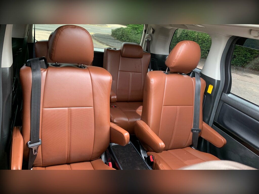 Toyota Vellfire 2.4 201414 7 Seats Mpv Ulez Black #56