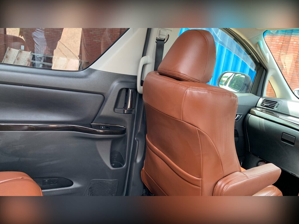 Toyota Vellfire 2.4 201414 7 Seats Mpv Ulez Black #52