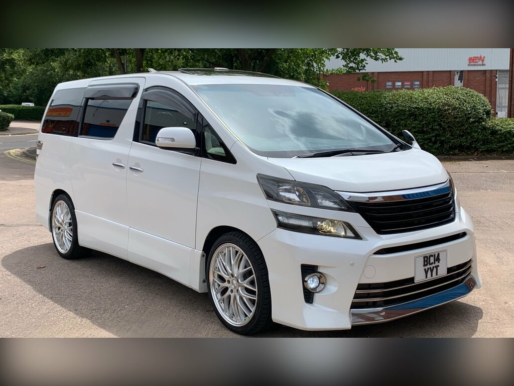 Toyota Vellfire 3.5 Z Golden Eyes 2 V6 7 Seats Ulez White