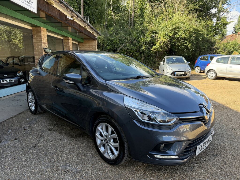 Renault Clio 0.9 Tce 90 Dynamique Nav One Owner Low Mileage Ful YA66MGJ Grey