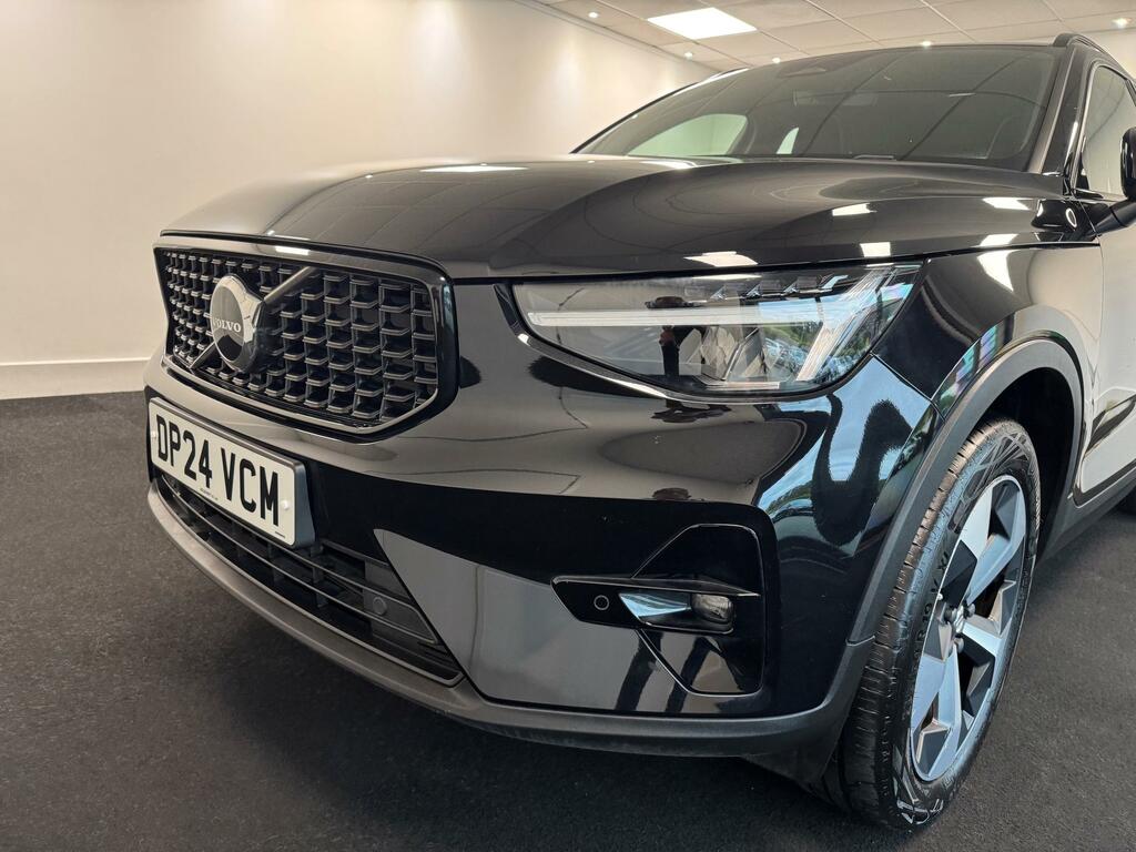 Volvo XC40 2.0 B3 Mhev Plus Dark Suv Hyb DP24VCM Black #5