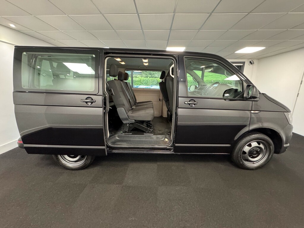 Volkswagen Transporter Shuttle 8 Seater 2.0 Tdi Bluemotion Tech S Minibus Black #5