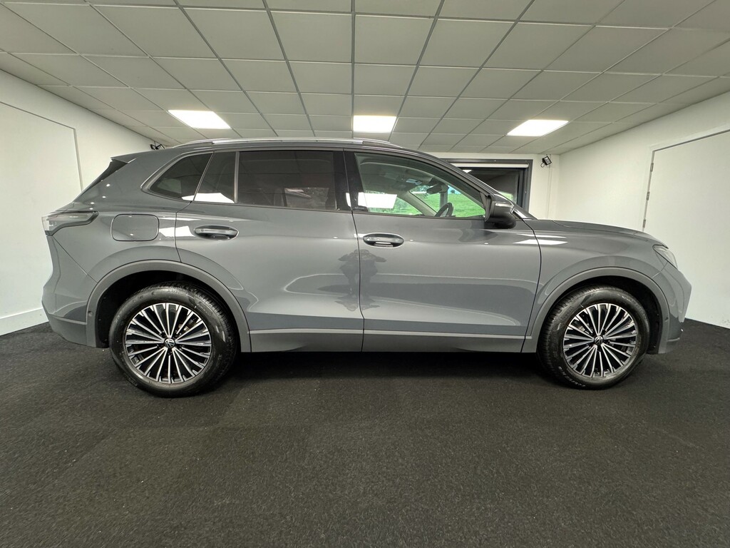 Volkswagen Tiguan 1.5 Etsi Mhev Match Suv Hybri CF24WXC Grey #6