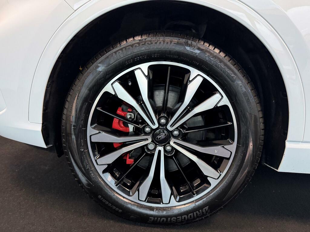 Ford Kuga 2.5 Phev Vignale Cvt Red #42