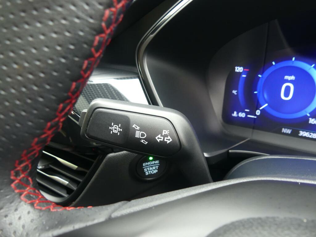 Ford Kuga 2.5 Phev Vignale Cvt Red #40