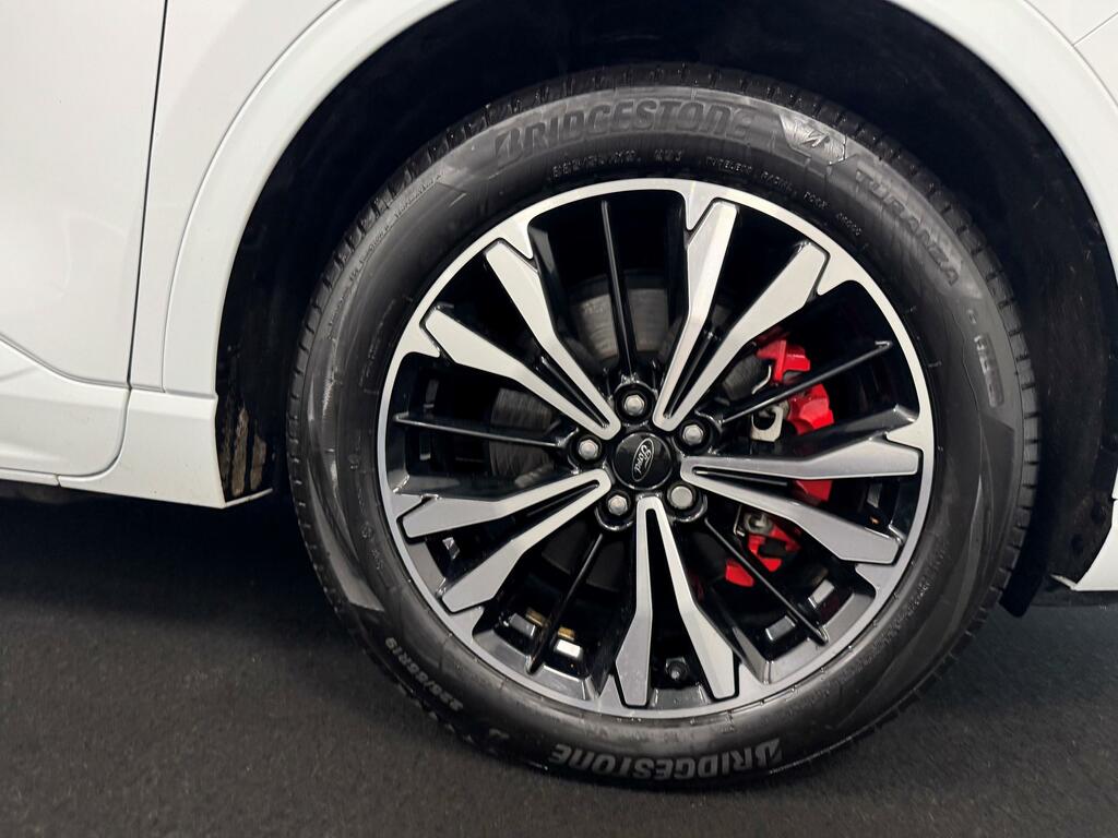 Ford Kuga 2.5 Phev Vignale Cvt Red #45