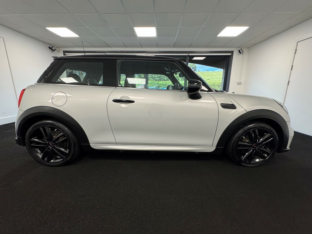 Mini Hatch 1.5 Cooper Sport Hatchback Steptronic E MD21YCJ White #4