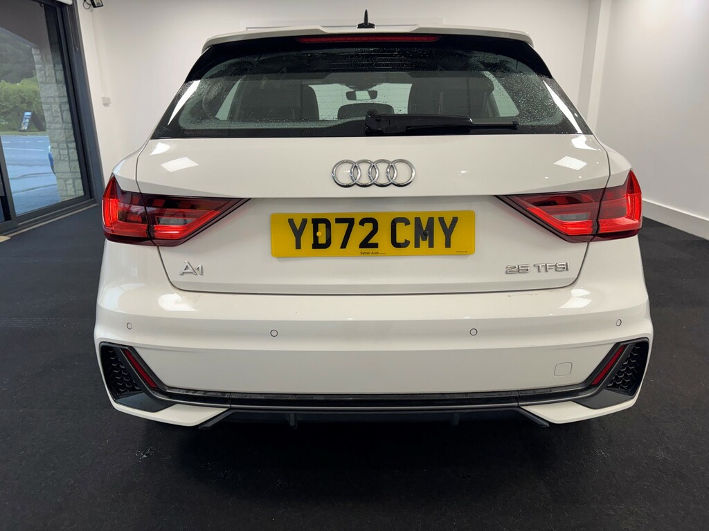 Audi A1 1.0 Tfsi 25 S Line Sportback YD72CMY White #5