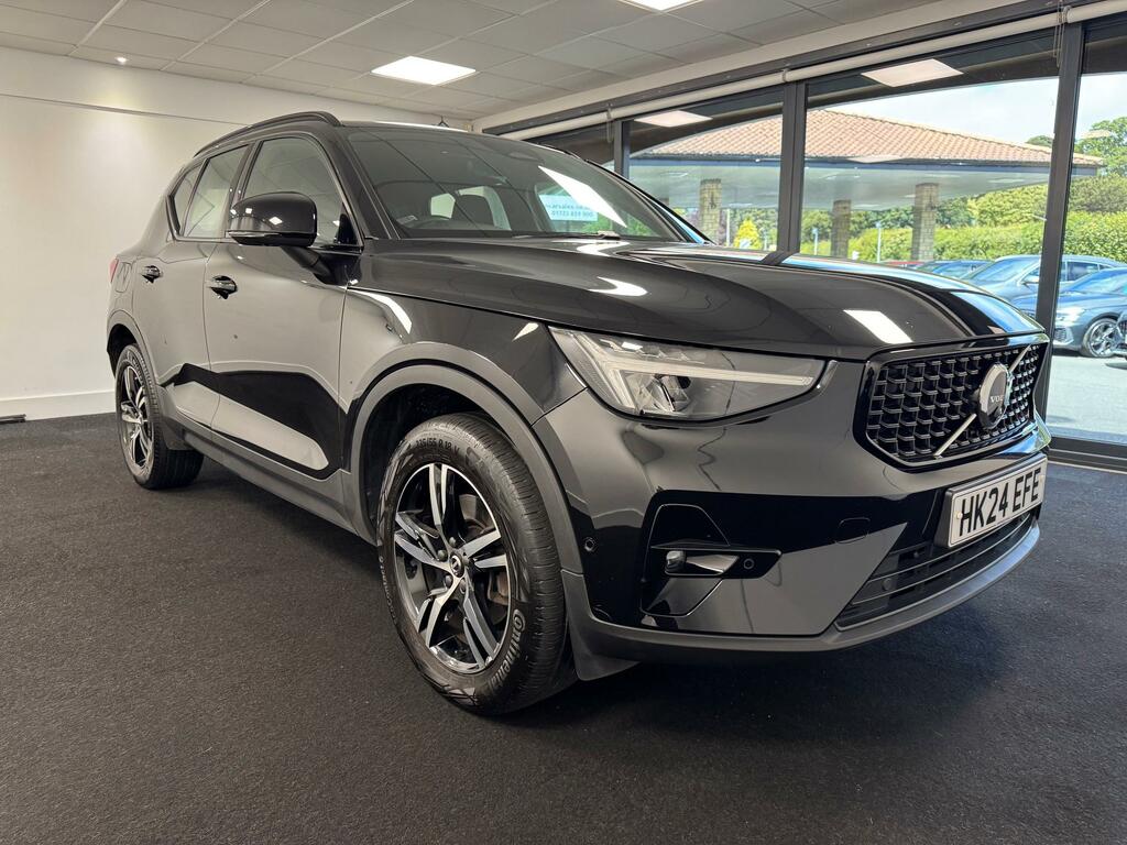 Volvo XC40 2.0 B3 Mhev Plus Dark Suv Hyb Black #3