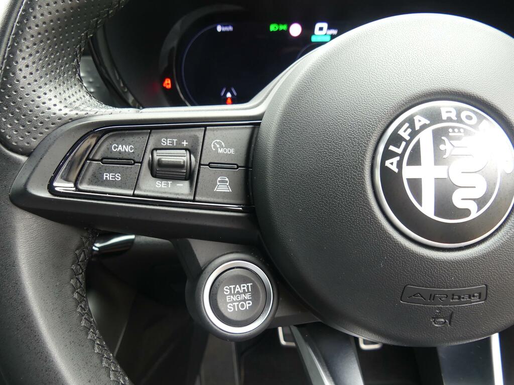Alfa Romeo Tonale Ti Green #24