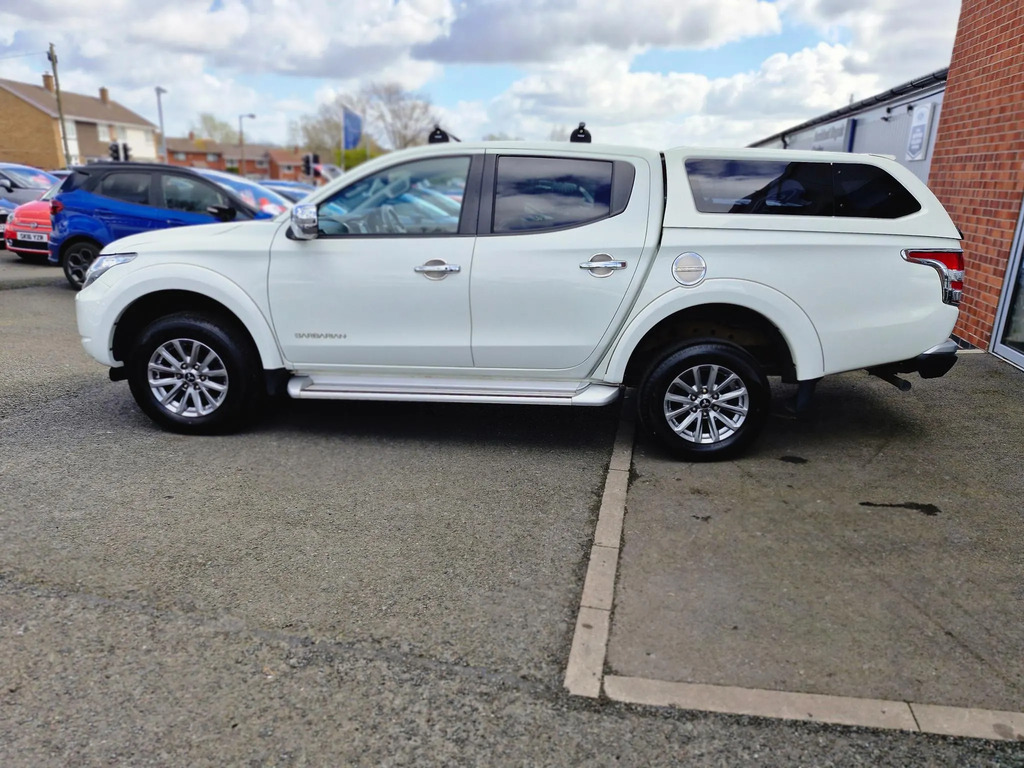 Mitsubishi L200 2.4 Di-d Dc Barbarian Pickup Double Cab #6
