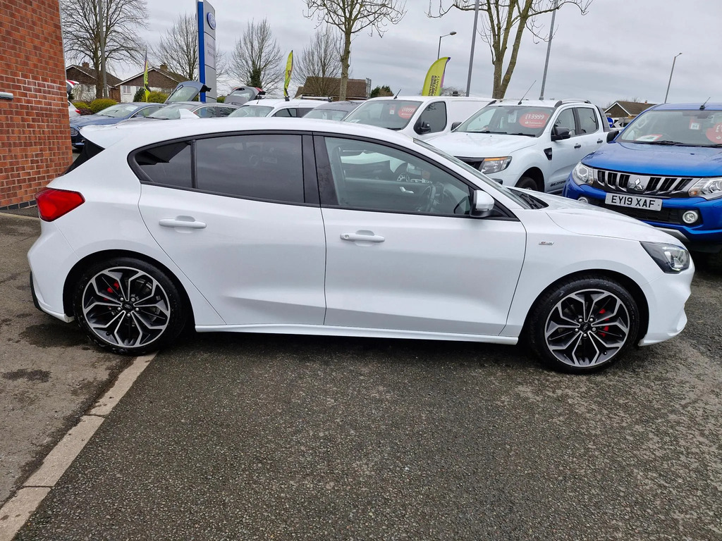 Ford Focus 1.0T Ecoboost St-line X Hatchback Manua PE69WBU #3