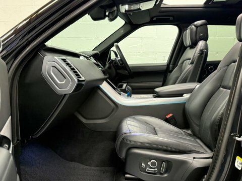 Land Rover Range Rover Sport 4.4 Sd V8 SP70PPK Black #3