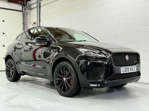 Jaguar E-Pace 2.0 D180 R-dynamic LD19VHJ Black #5