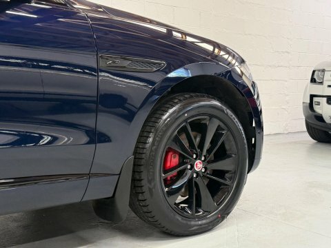 Jaguar F-Pace 2.0 D200 R-dynamic Se Awd  #11