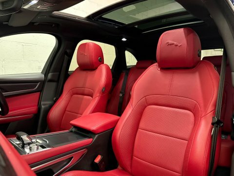 Jaguar F-Pace 2.0 D200 R-dynamic Se Awd  #21
