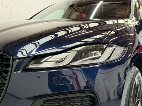Jaguar F-Pace 2.0 D200 R-dynamic Se Awd  #7