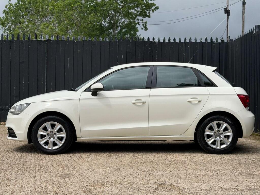 Audi A1 1.2 Tfsi Se Sportback Euro 5 S S EJ12HXW White #4