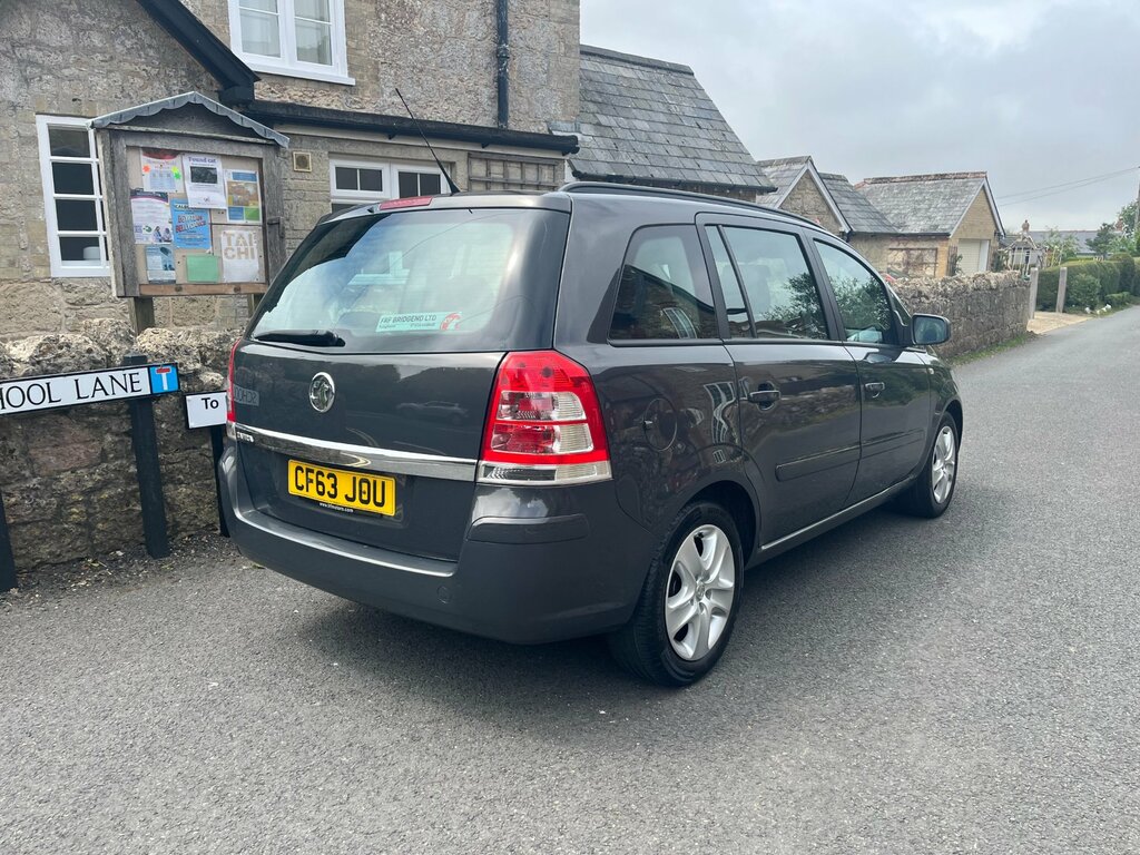 Vauxhall Zafira 1.8 16V Exclusiv Mpv Euro 5 120 Grey #4