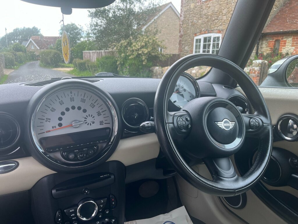 Mini Clubman 1.6 Cooper 122 Bhp Blue #9