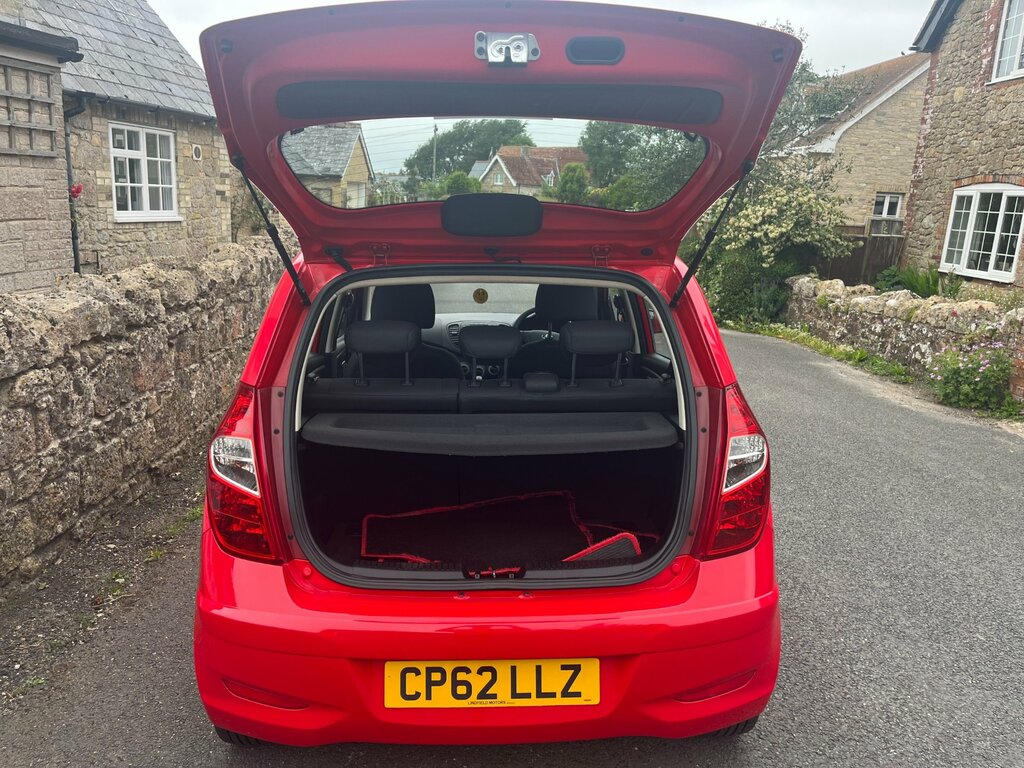 Hyundai I10 1.2 Active Hatchback Euro 5 85 Red #6