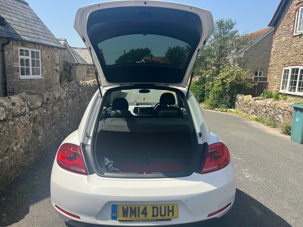 Volkswagen Beetle 1.2 Tsi Design Hatchback 6Spd Eu White #6
