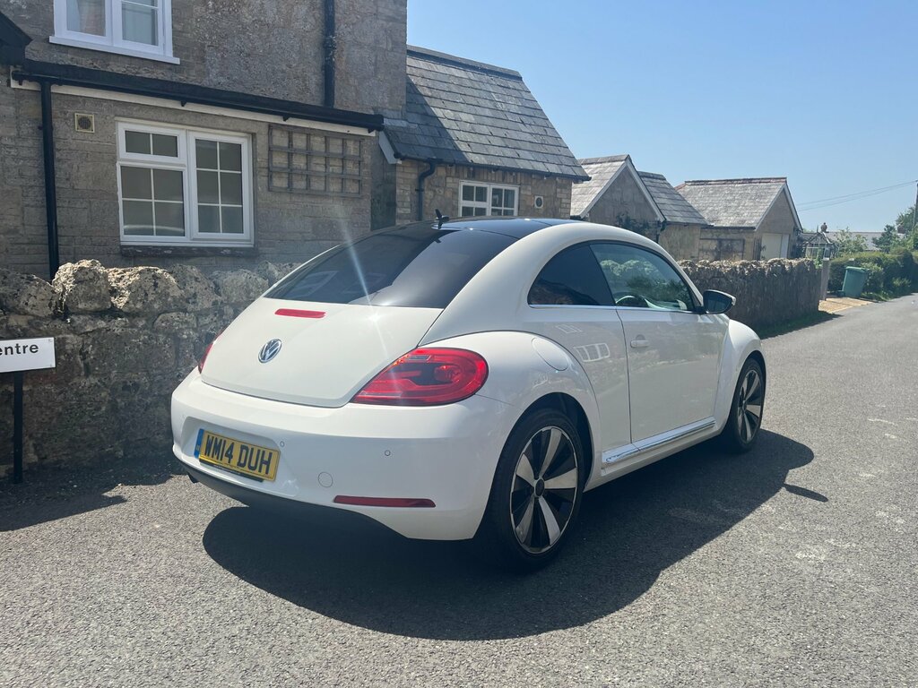 Volkswagen Beetle 1.2 Tsi Design Hatchback 6Spd Eu White #4