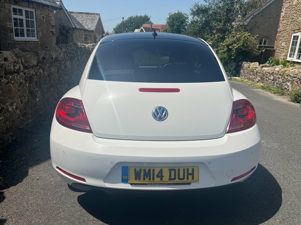 Volkswagen Beetle 1.2 Tsi Design Hatchback 6Spd Eu White #5