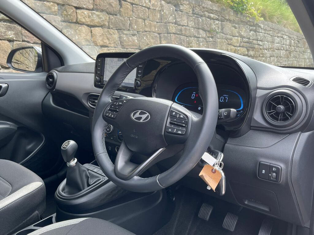 Hyundai I10 1.0 63 Advance Nav MA25YHP Grey #2