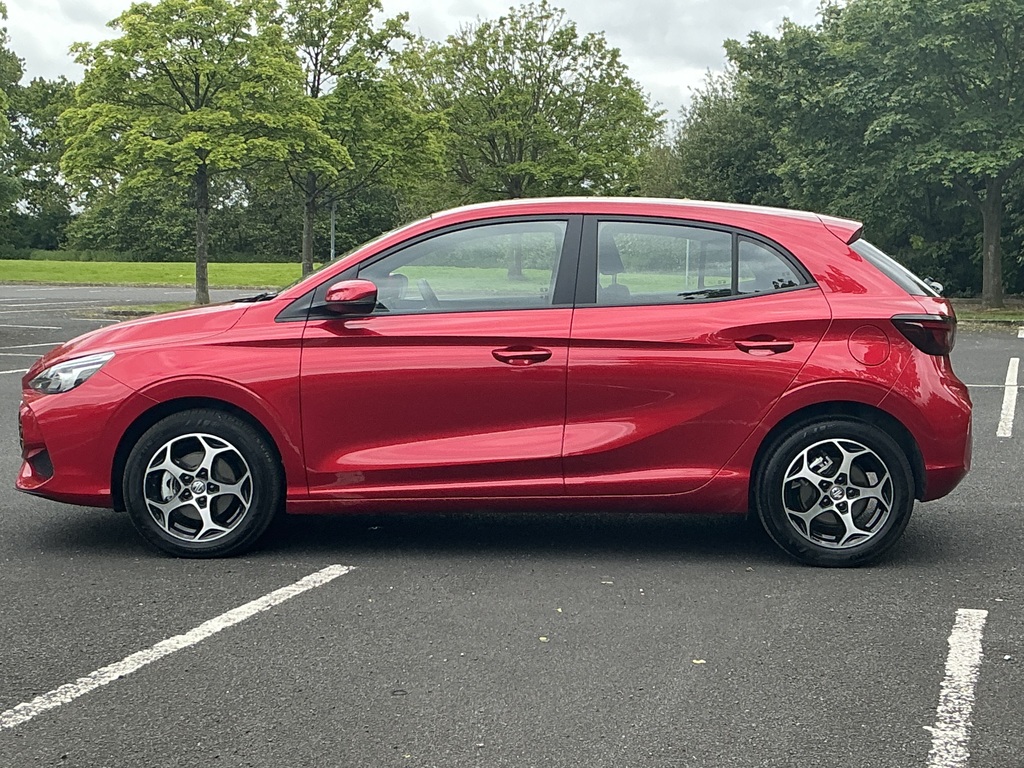 MG MG3 1.5 Hybrid Se DC75NGJ Red #5