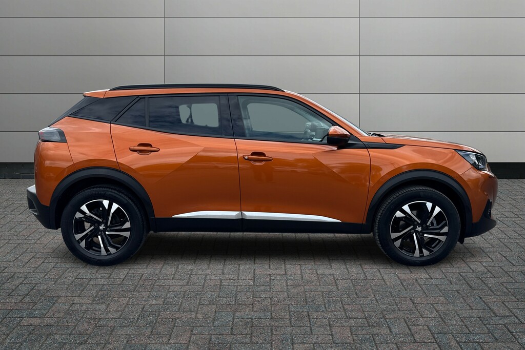 Peugeot 2008 1.2 Puretech Allure Premium Orange #5