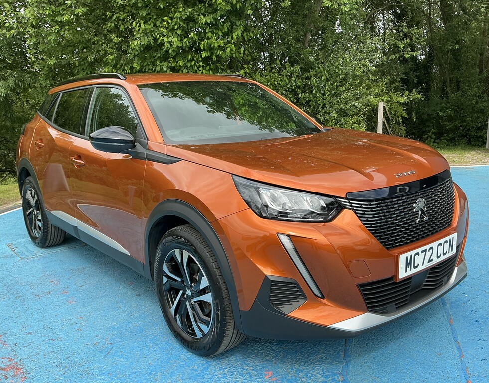 Peugeot 2008 1.2 Puretech Allure Premium MC72CCN Orange