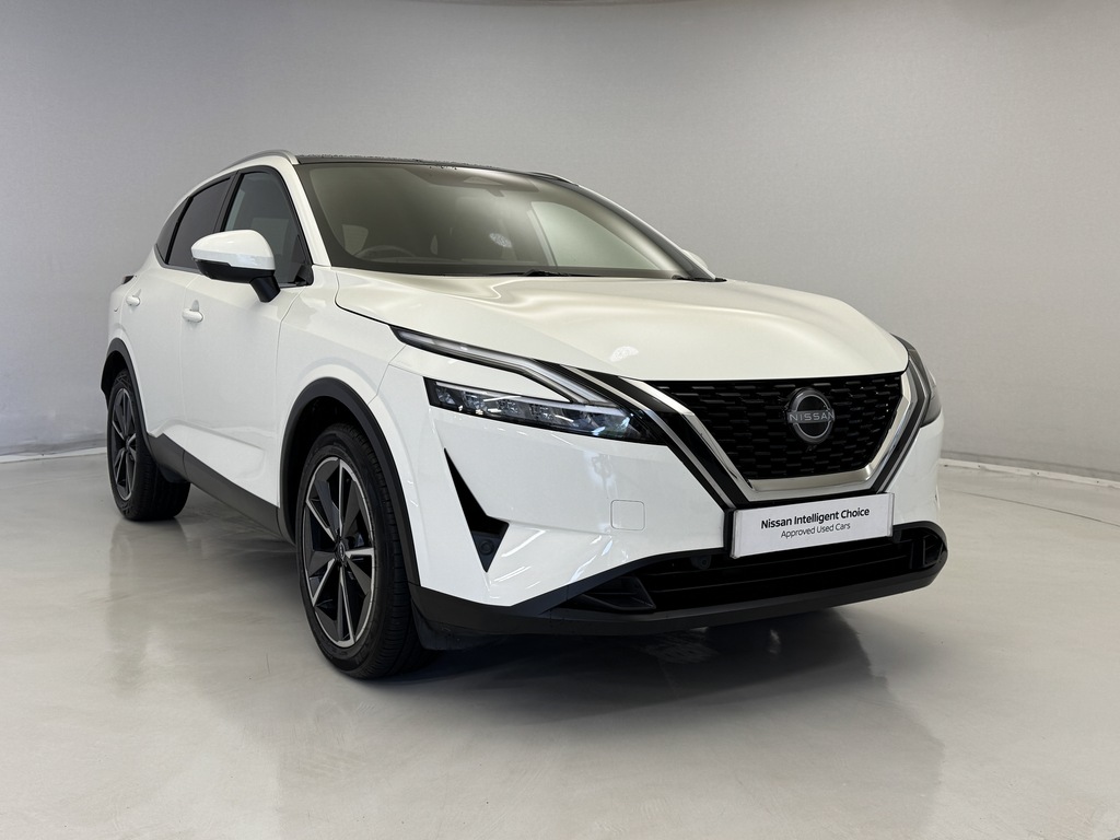 Nissan Qashqai 1.3 Dig-t Mh 158 Tekna Xtronic BF72EDR White #2