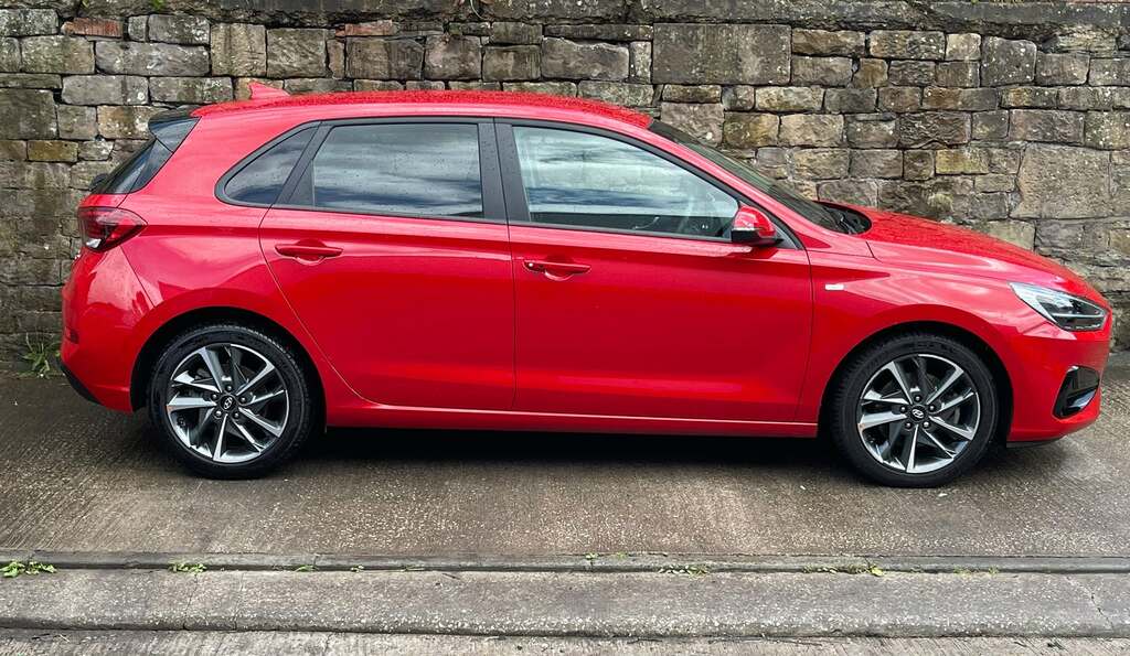 Hyundai I30 1.0T Gdi Premium Dct Red #2