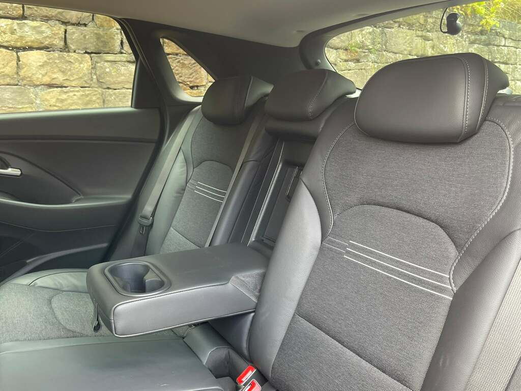 Hyundai I30 1.0T Gdi Premium Dct Red #5