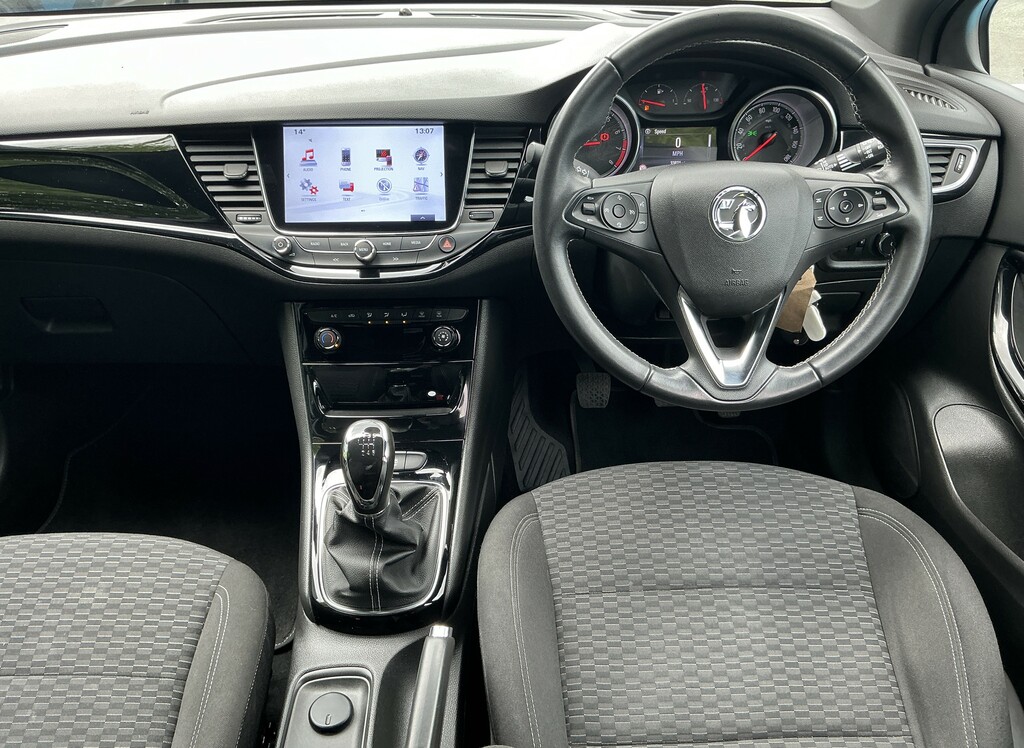 Vauxhall Astra 1.4T 16V 150 Sri Vx-line Nav SG68FTO Black #2