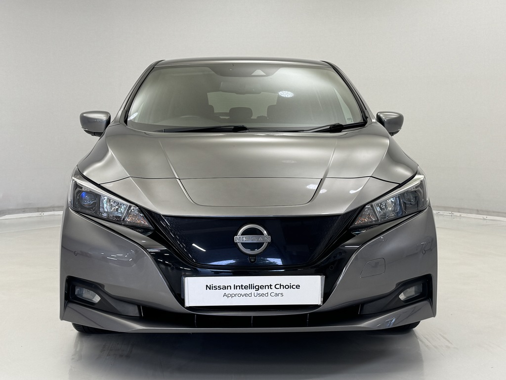 Nissan Leaf 110Kw N-connecta 39Kwh Grey #4