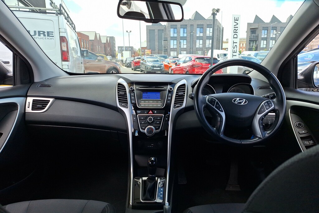 Hyundai I30 1.6 Se Grey #3