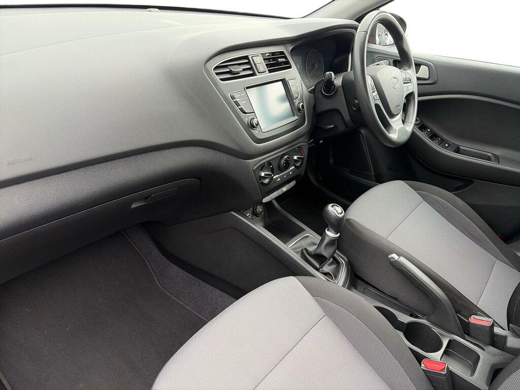 Hyundai I20 1.2 Mpi Se Red #6