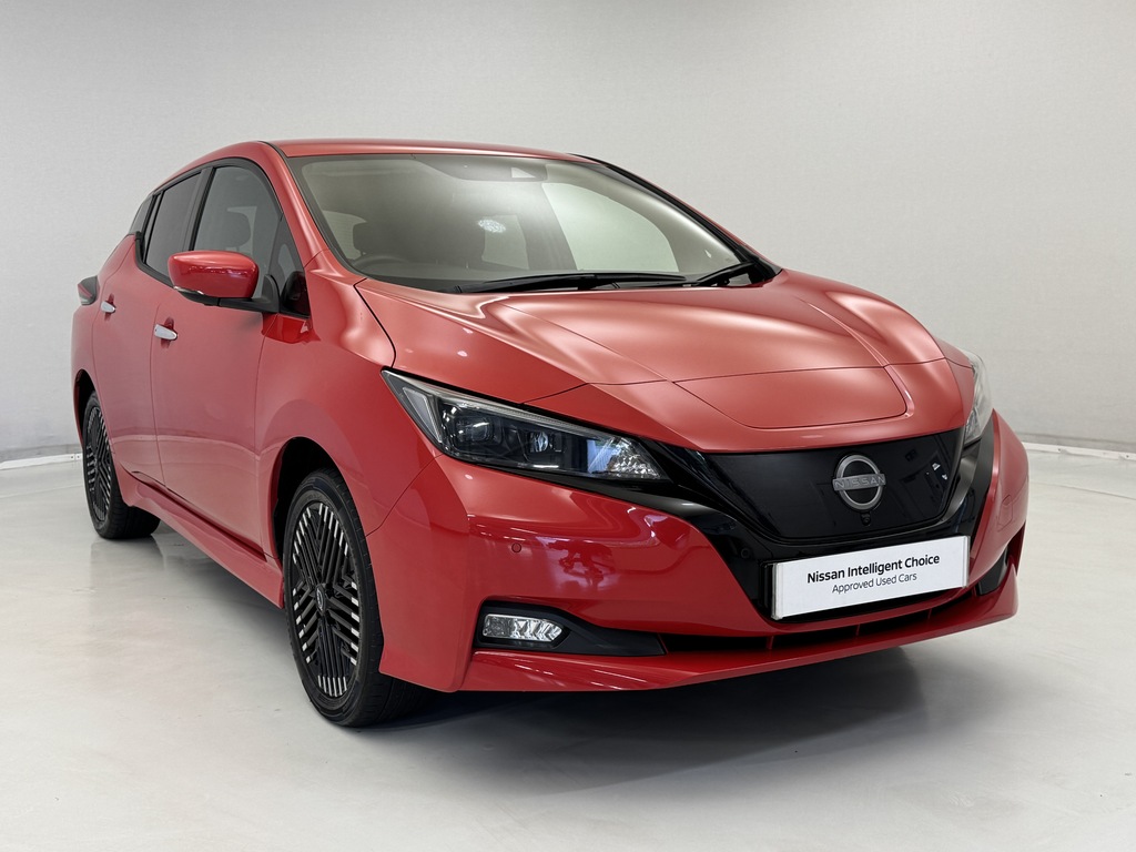 Nissan Leaf 160Kw E Tekna 59Kwh Red #2
