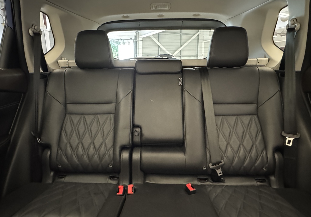 Nissan X-Trail E-4orce Tekna E Power Silver #20