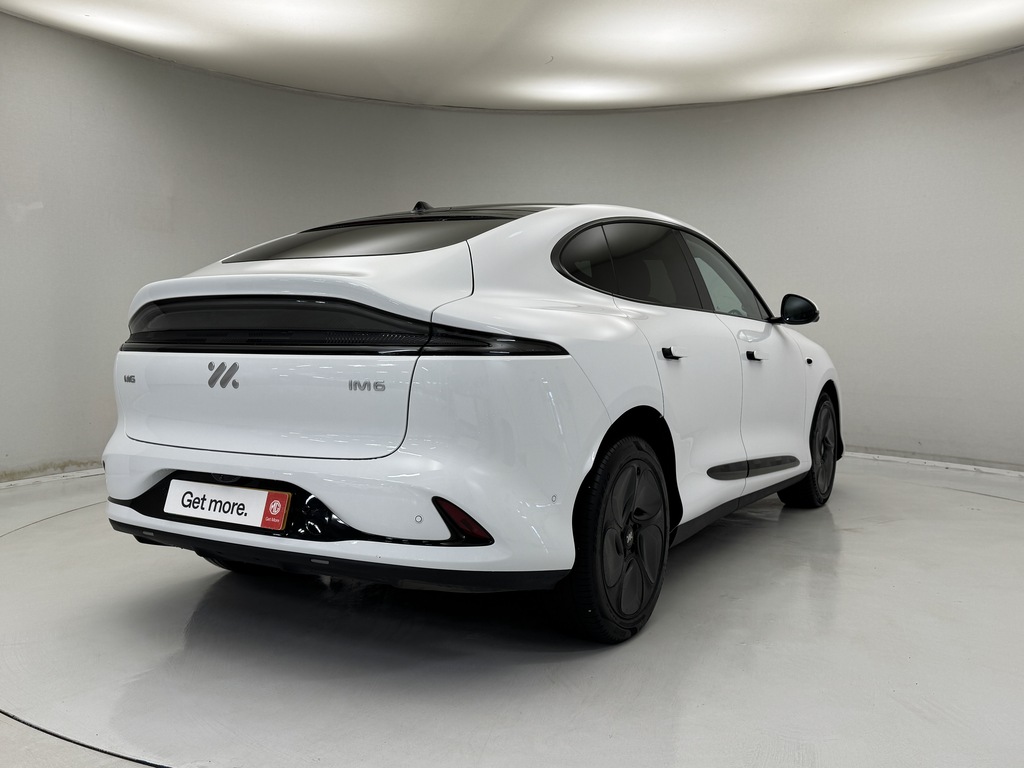 MG IM6 300Kw Long Range 100Kwh White #2
