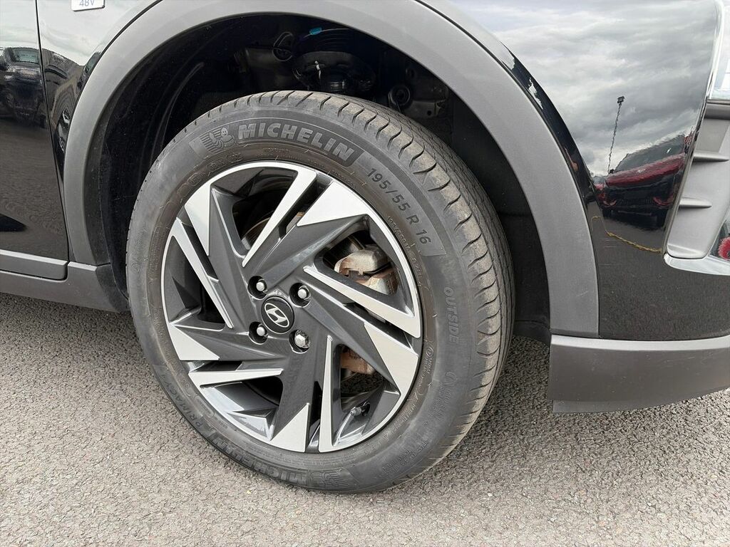 Hyundai Bayon 1.0 Tgdi 48V Mhev Se Connect Dct Black #6