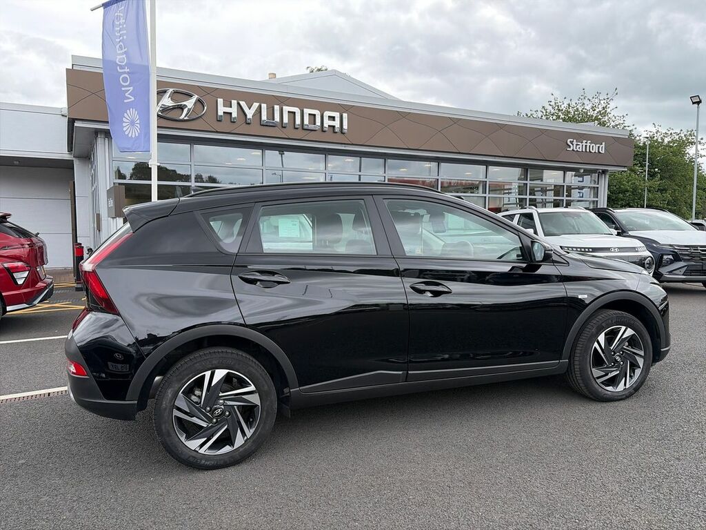 Hyundai Bayon 1.0 Tgdi 48V Mhev Se Connect Dct Black #4