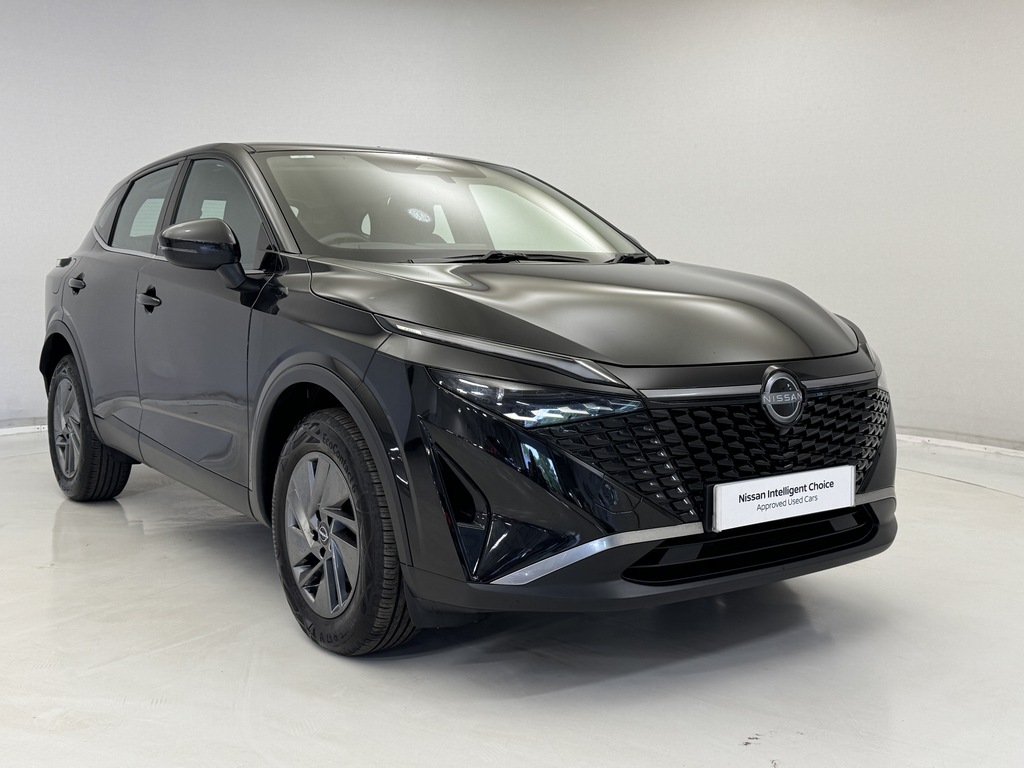 Nissan Qashqai 1.3 Dig-t Mh Acenta Premium OE74UDW Black #2