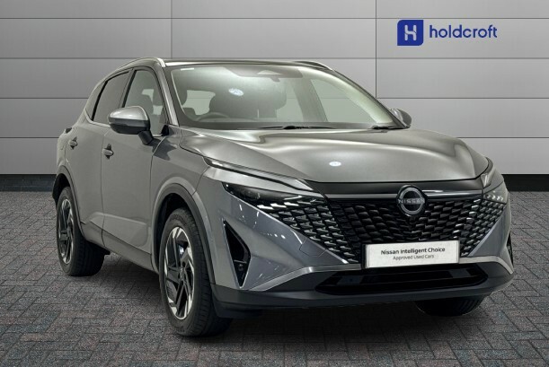 Nissan Qashqai 1.5 E-power N-connecta Glass Roof Grey
