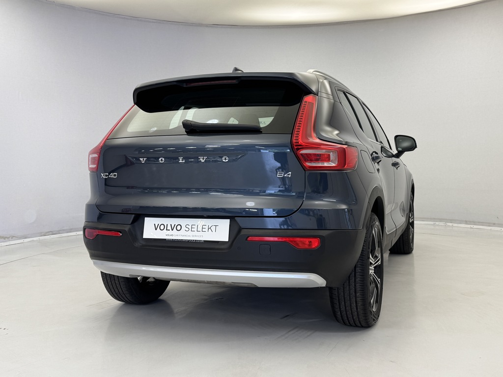 Volvo XC40 2.0 B4p Inscription Pro Blue #4